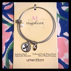 NWT Unwritten “M” initial bracelet w/ pearl charm